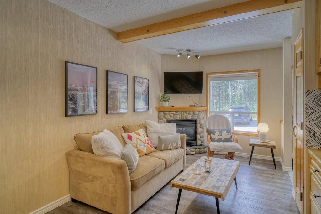 5 Mins To Banff - Cozy Townhome 2Br&2Bath - Banff Pass Included Canmore Exterior photo